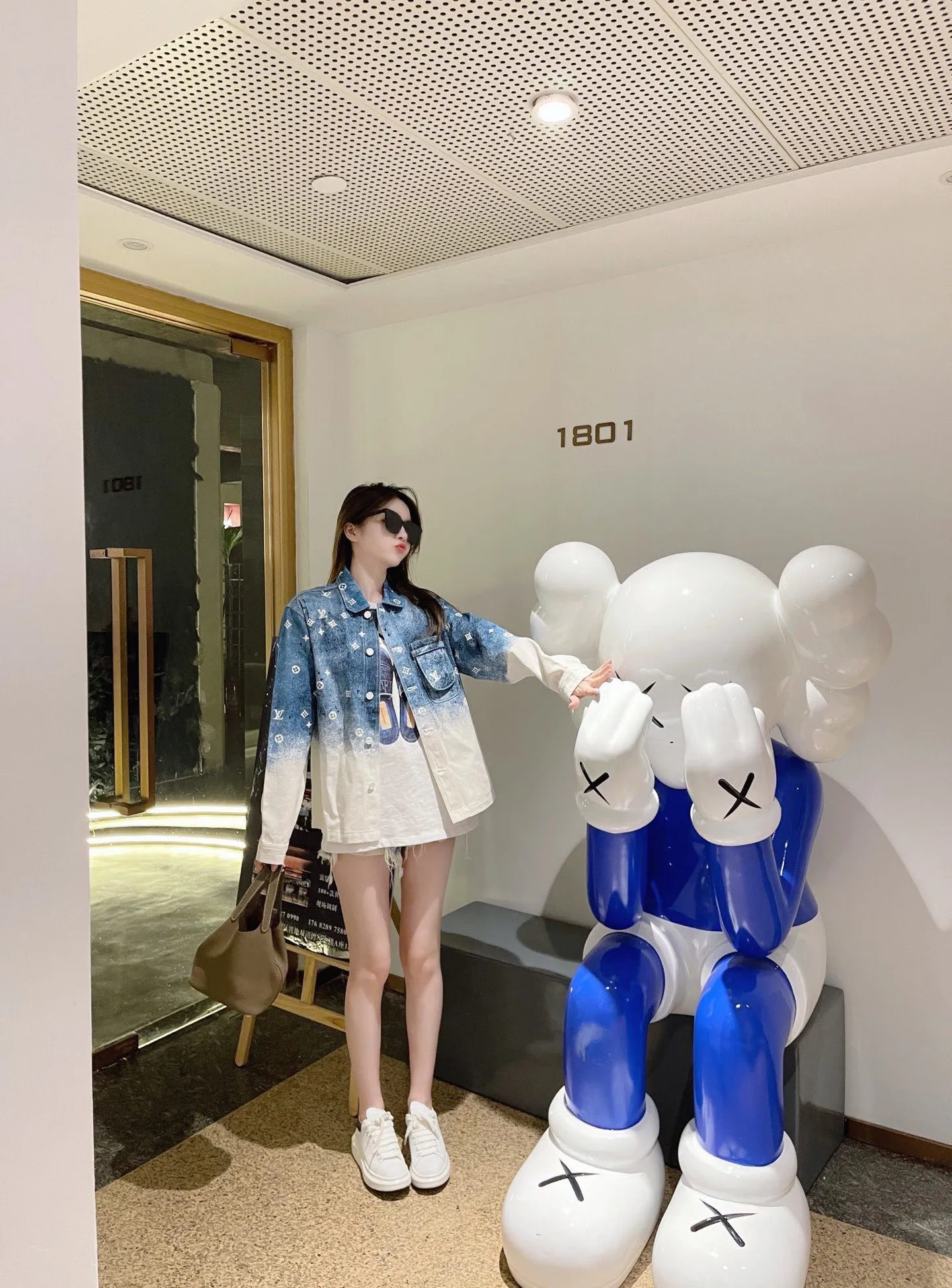 Louis Vuitton/Louis Vuitton Starry Sky Rendering Old Floral Gradient Denim Shirt Jacket